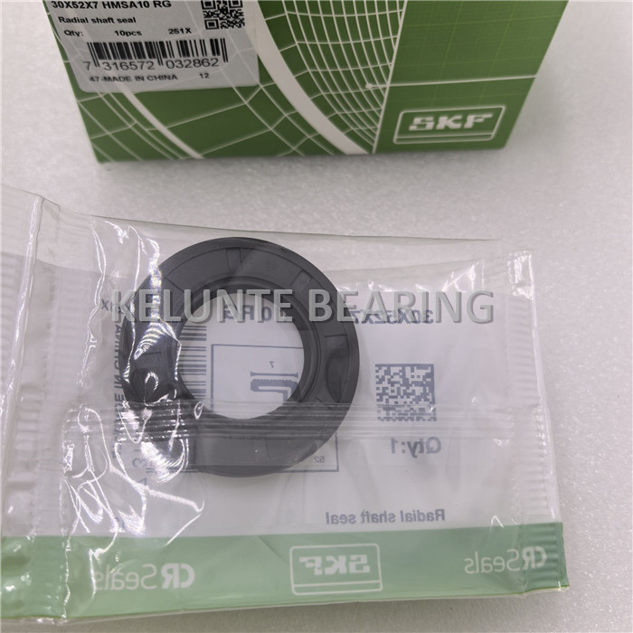 SKF 30X52X7 HMSA10 RG Radial shaft oil seal 