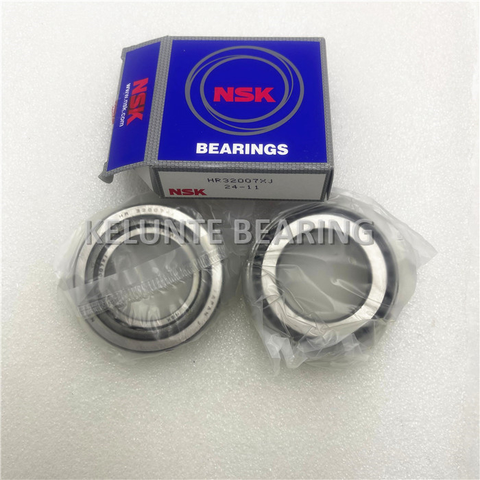 Original NSK HR32007XJ 32007X tapered roller bearing 35x62x18mm