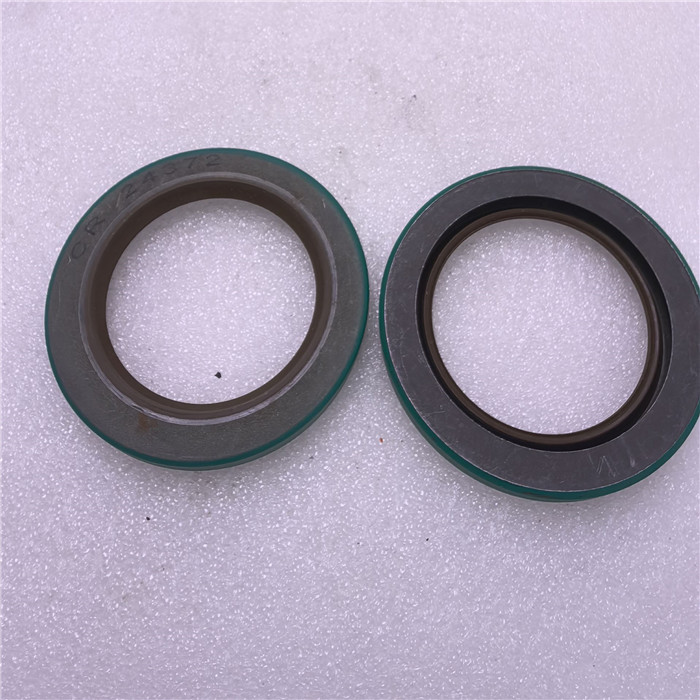 SKF 24372 Radial shaft seal with double metal case,